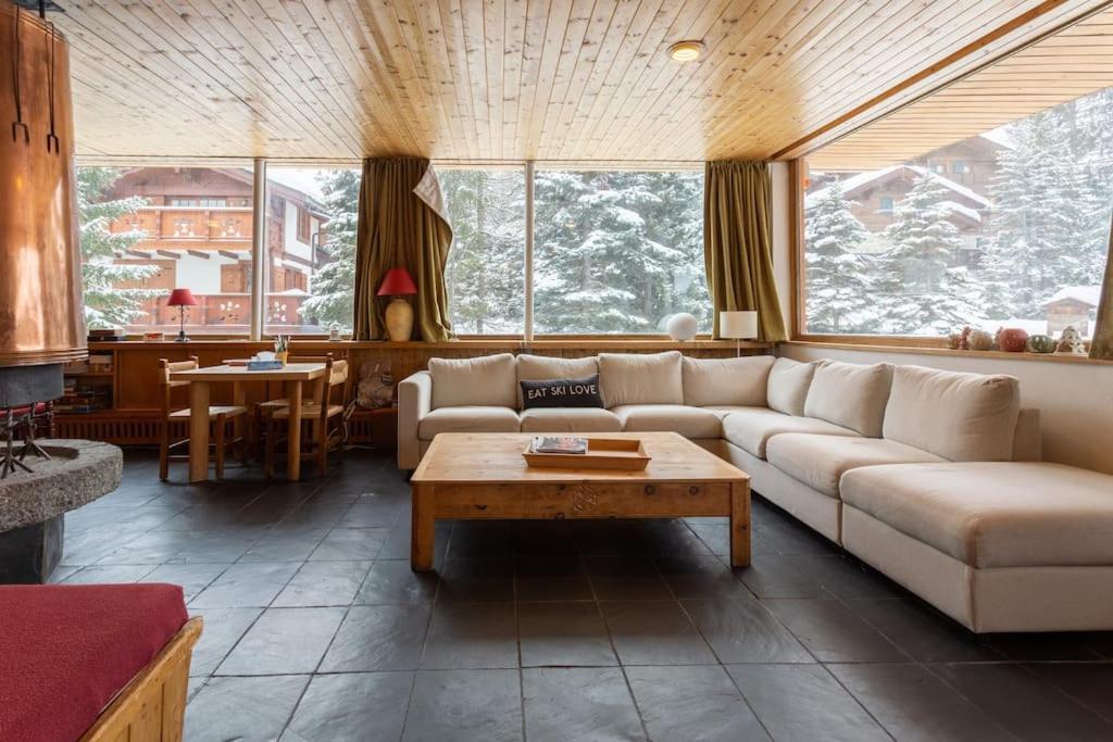Chalet Robaumont - Grand Chalet Familial Proche Du Centre Et Des Pistes คูร์เชอแวล ภายนอก รูปภาพ