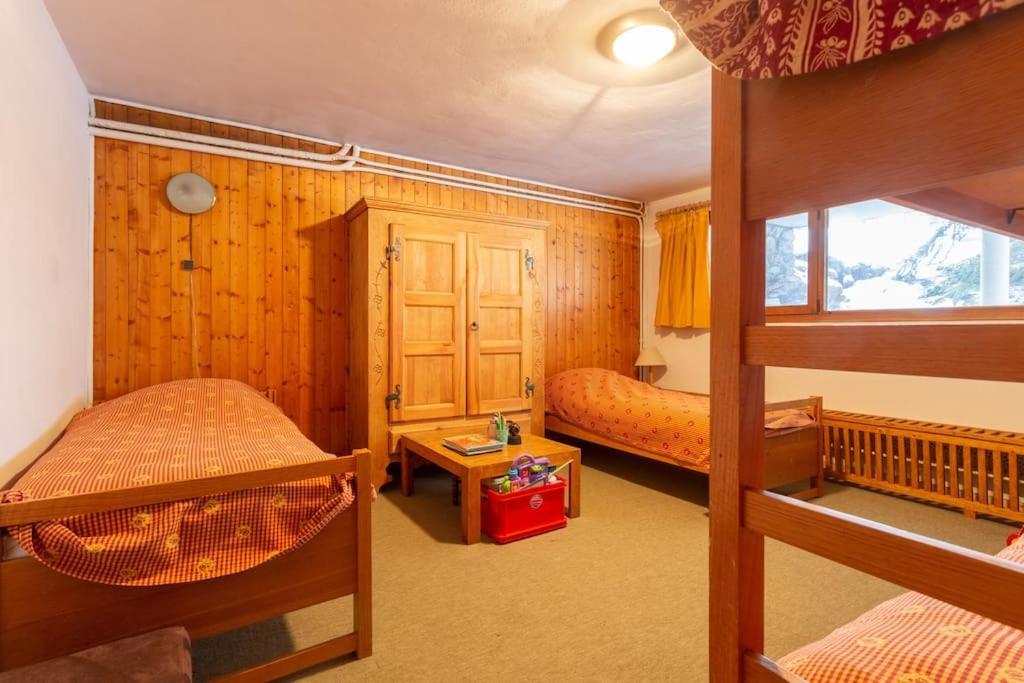 Chalet Robaumont - Grand Chalet Familial Proche Du Centre Et Des Pistes คูร์เชอแวล ภายนอก รูปภาพ